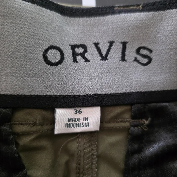 Orvis Men's Khaki Cargo Shorts - Picture 5 of 5